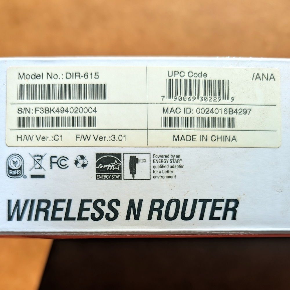D-LINK DIR-615 Wireless Router with Dual Antennas in Box - EUC - Picture 15 of 15